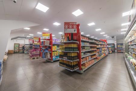 Nova trgovina SPAR partner KZ Metlika Foto Spar